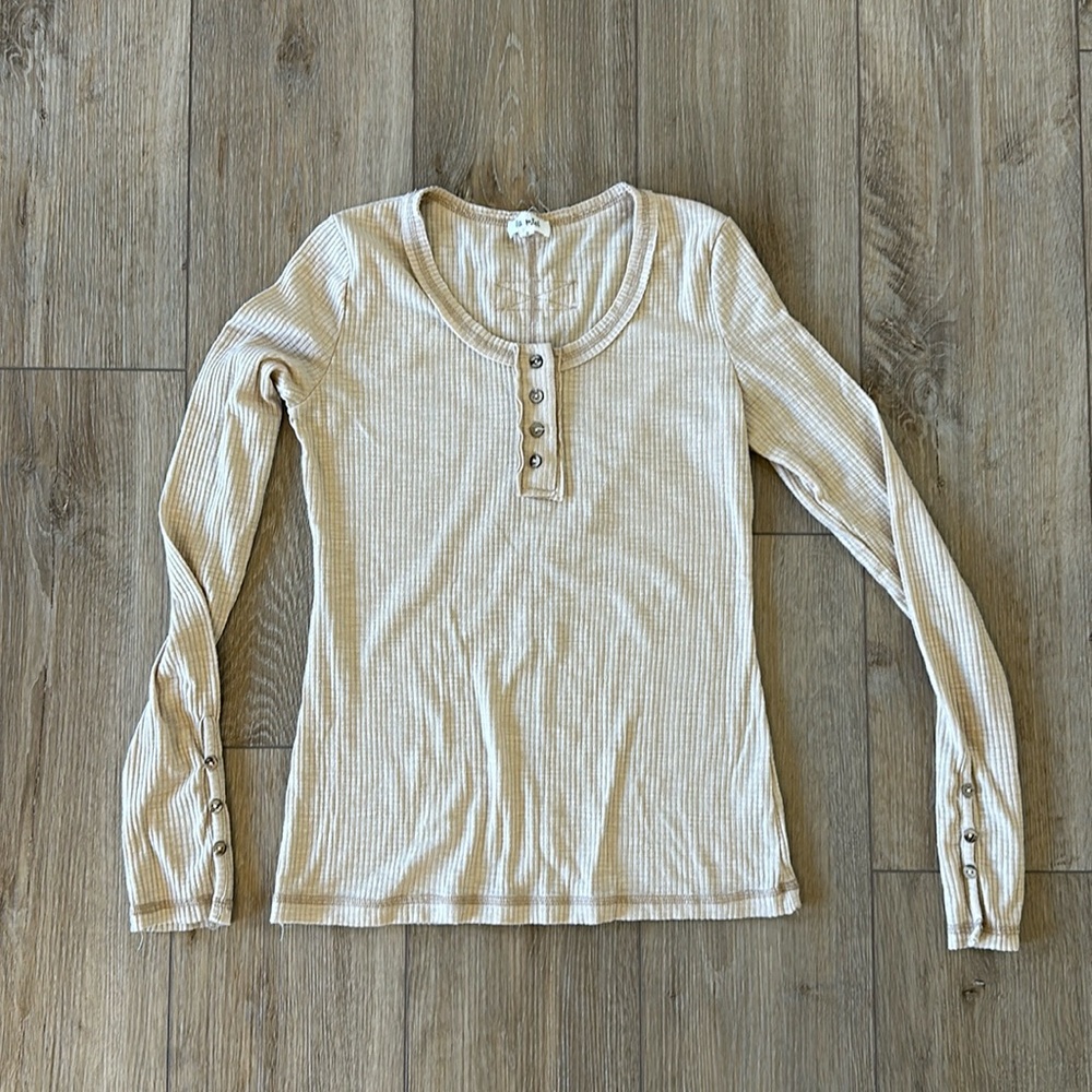 Ribbed half button long sleeve